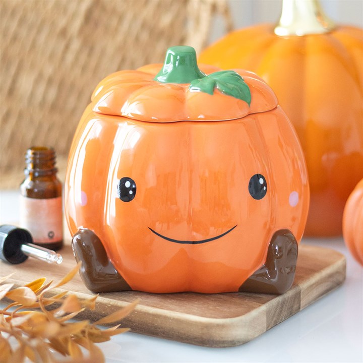 Smiling Pumpkin Oil Burner and Wax Warmer.